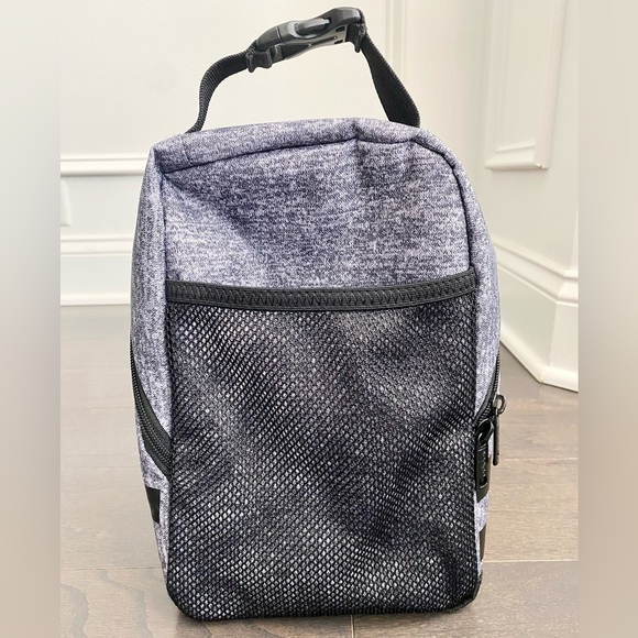 Adidas lunch box - Picture 3 of 5